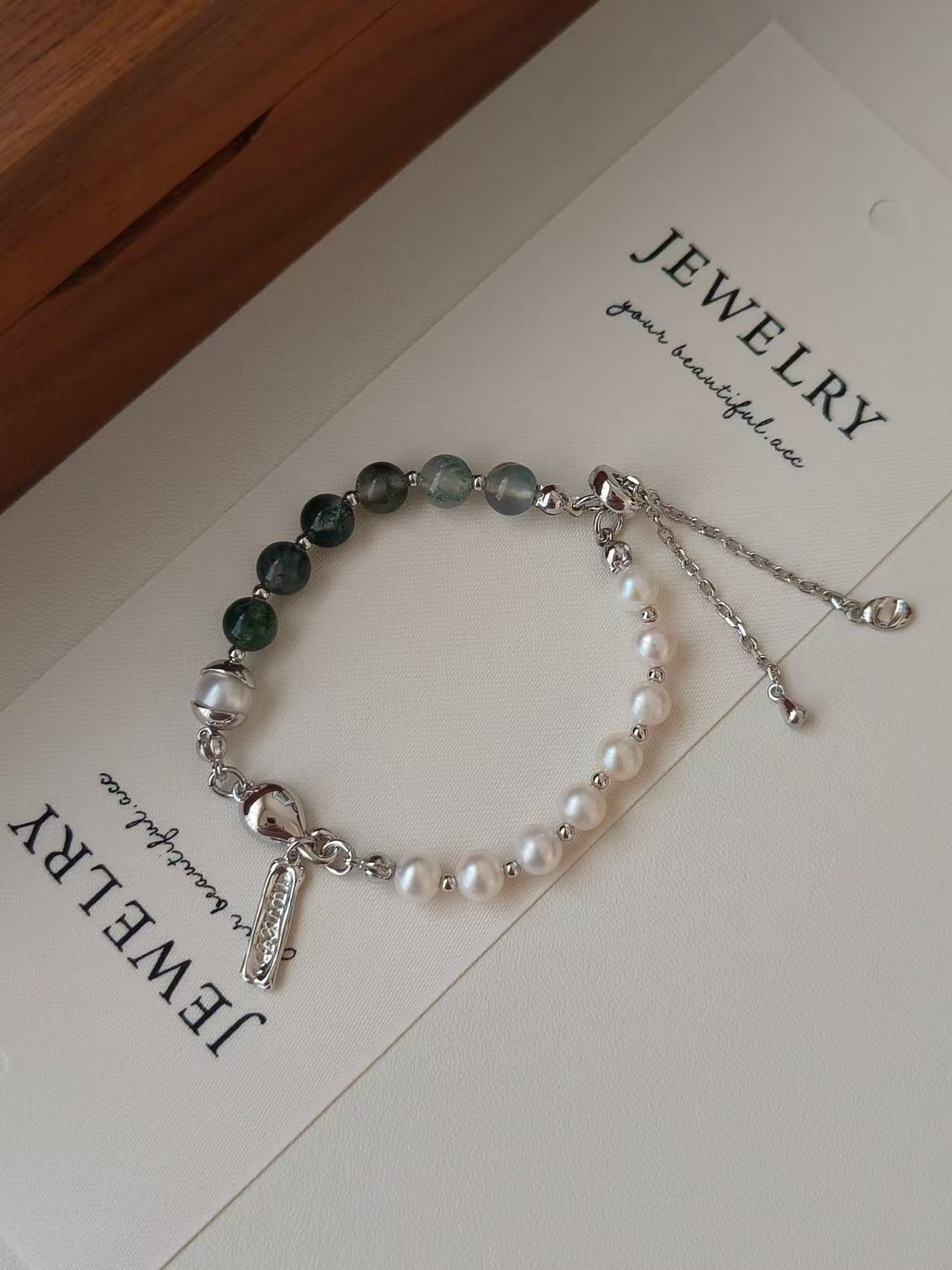 "xixiajou The Serenity Strand“ 925 Sterling Silver & Freshwater Pearl Bracelet - For the Mom Who Shines Through Motherhood