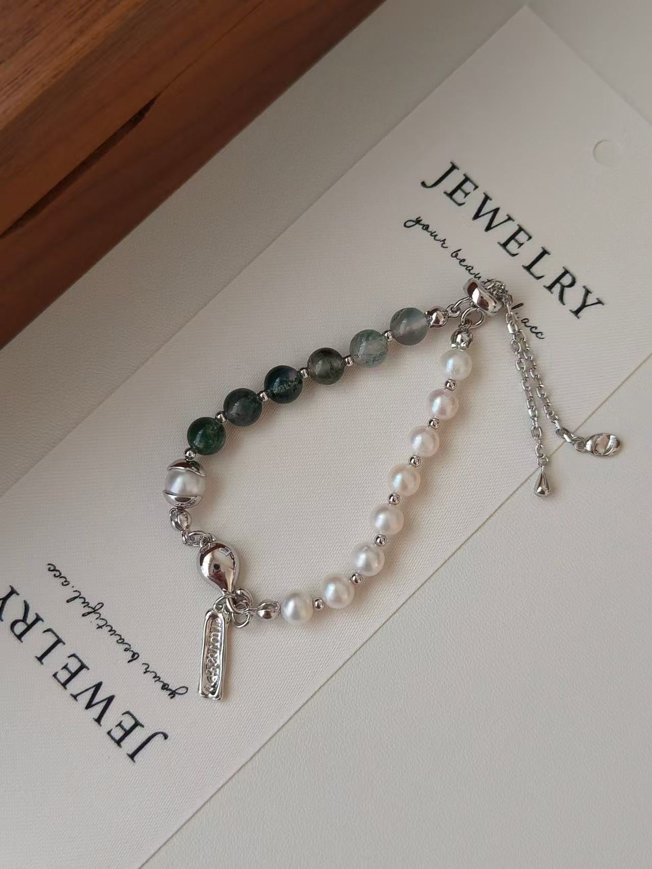 "xixiajou The Serenity Strand“ 925 Sterling Silver & Freshwater Pearl Bracelet - For the Mom Who Shines Through Motherhood